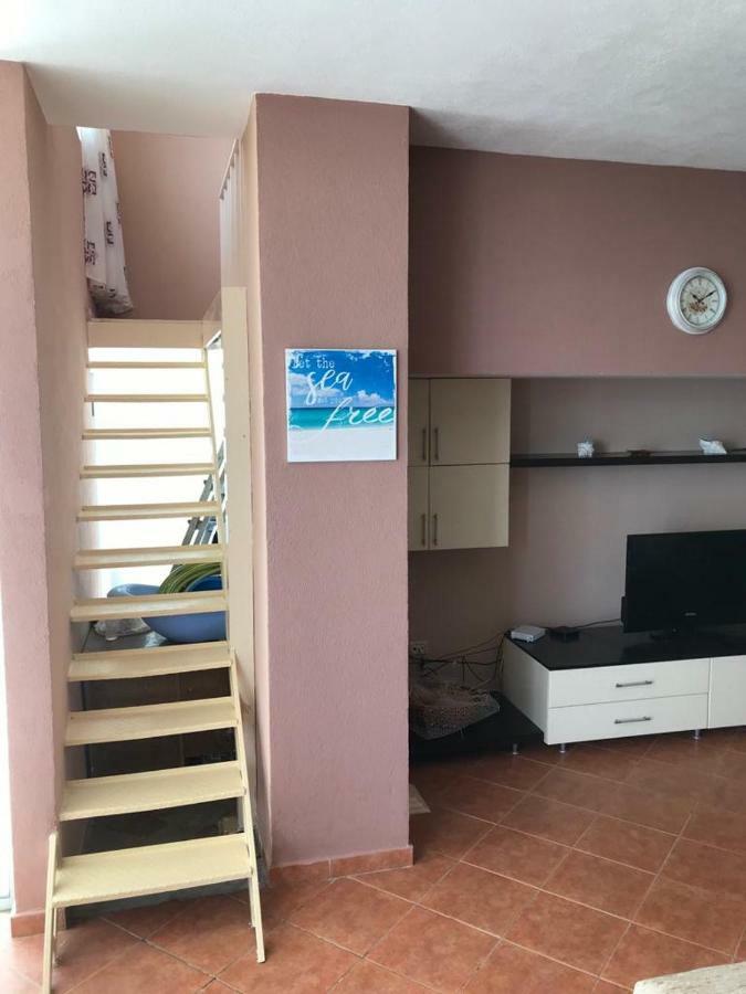 Apartament Me Qera Plazh Golem