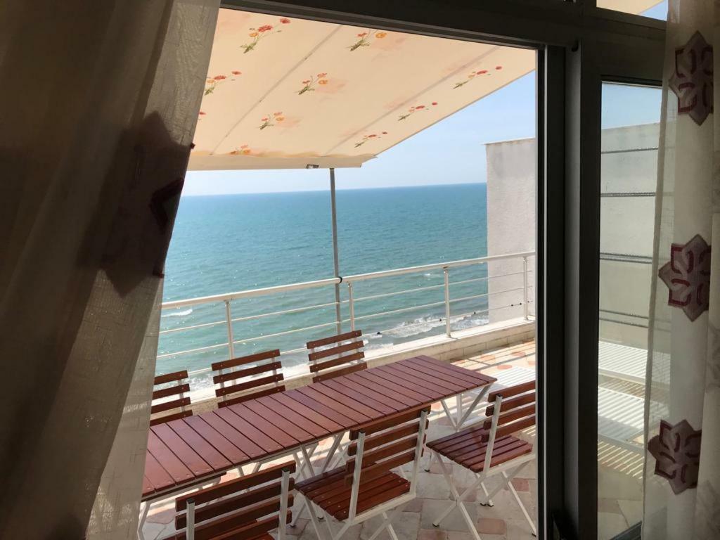 Apartament Me Qera Plazh Golem Appartement *